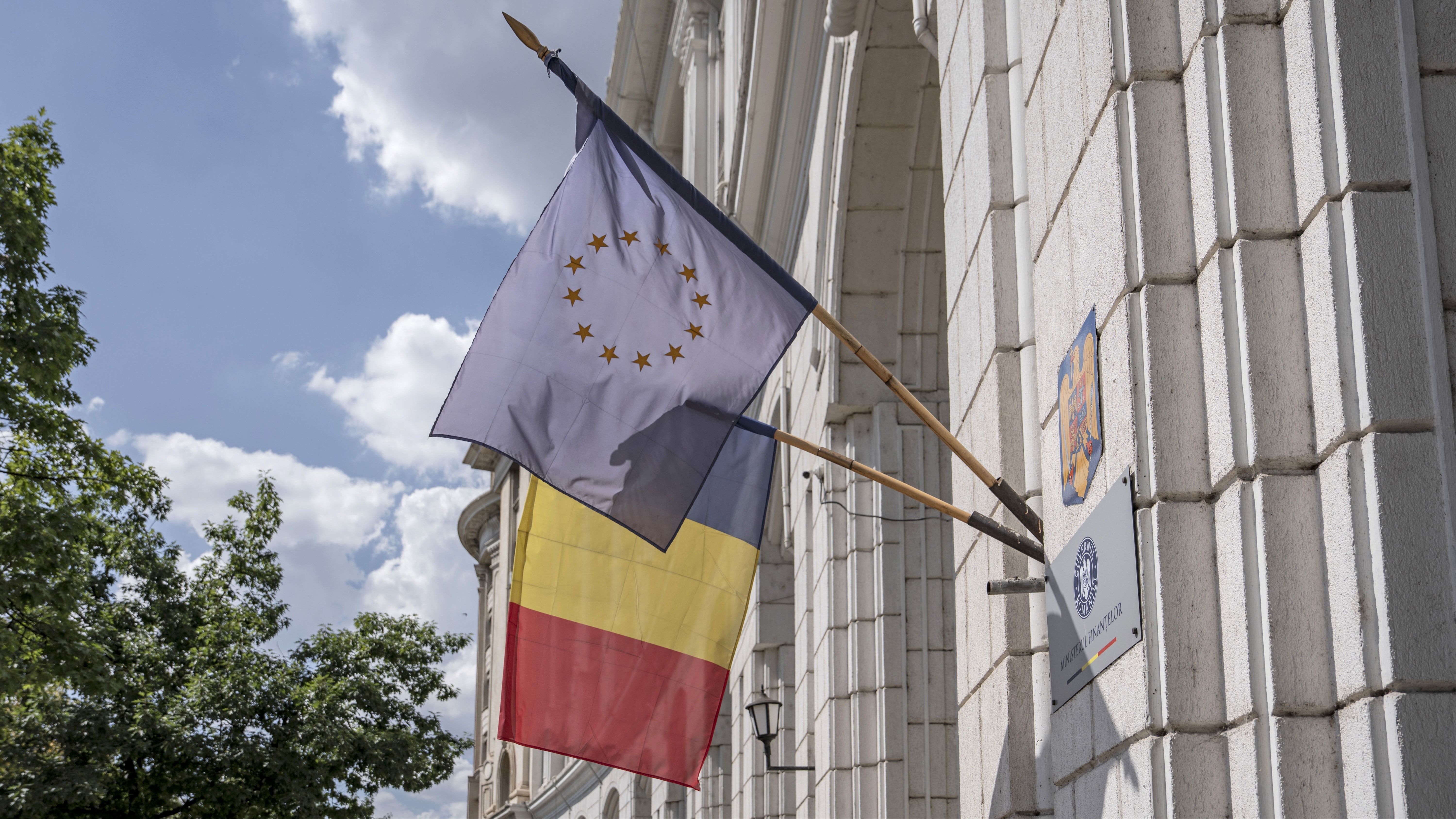Riding the rails of Romania’s EU journey