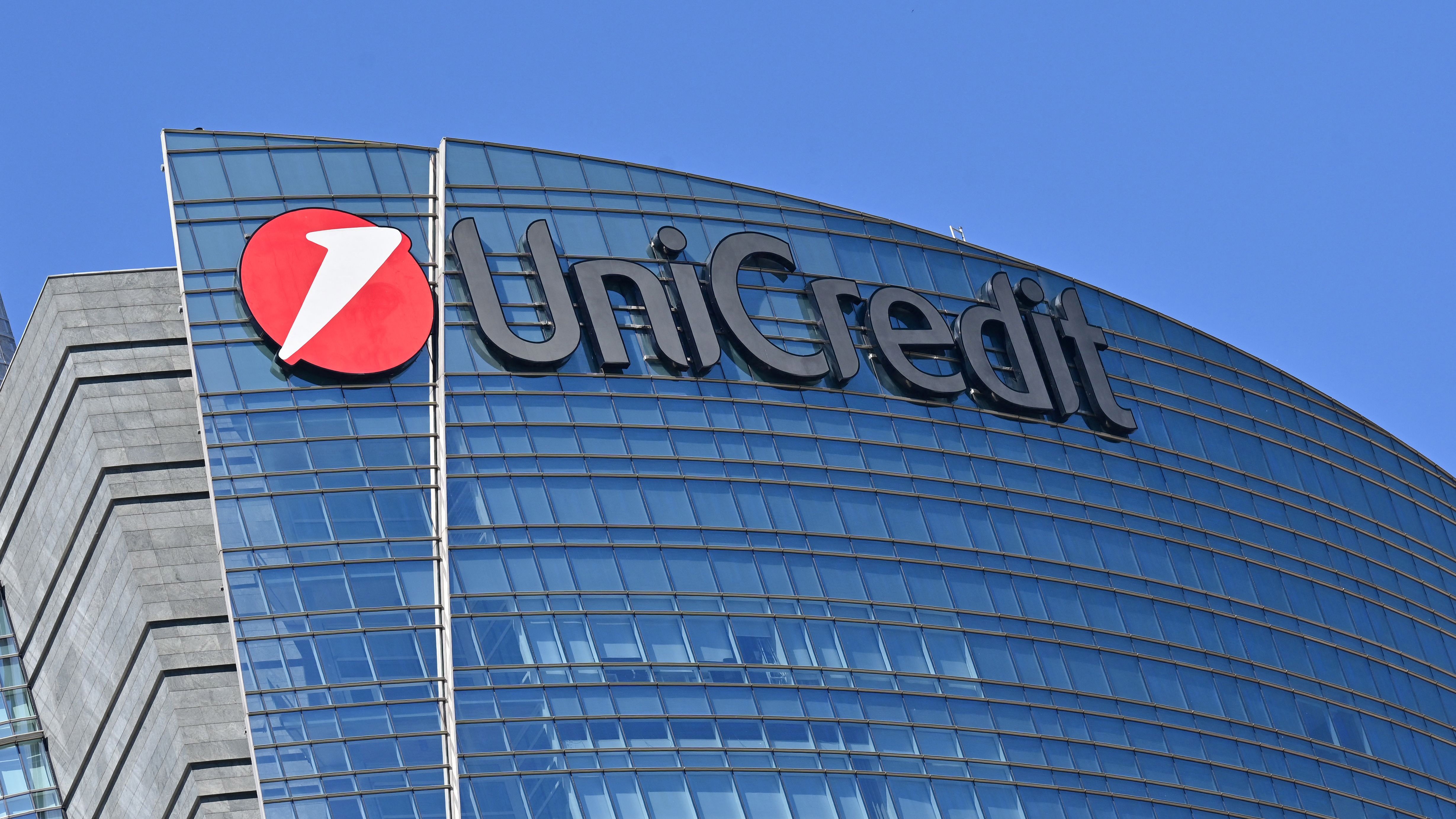UniCredit renews Commerzbank pursuit with €5.1bn profit plan; Reeves summons UK bank chiefs for crisis talks on Iran war