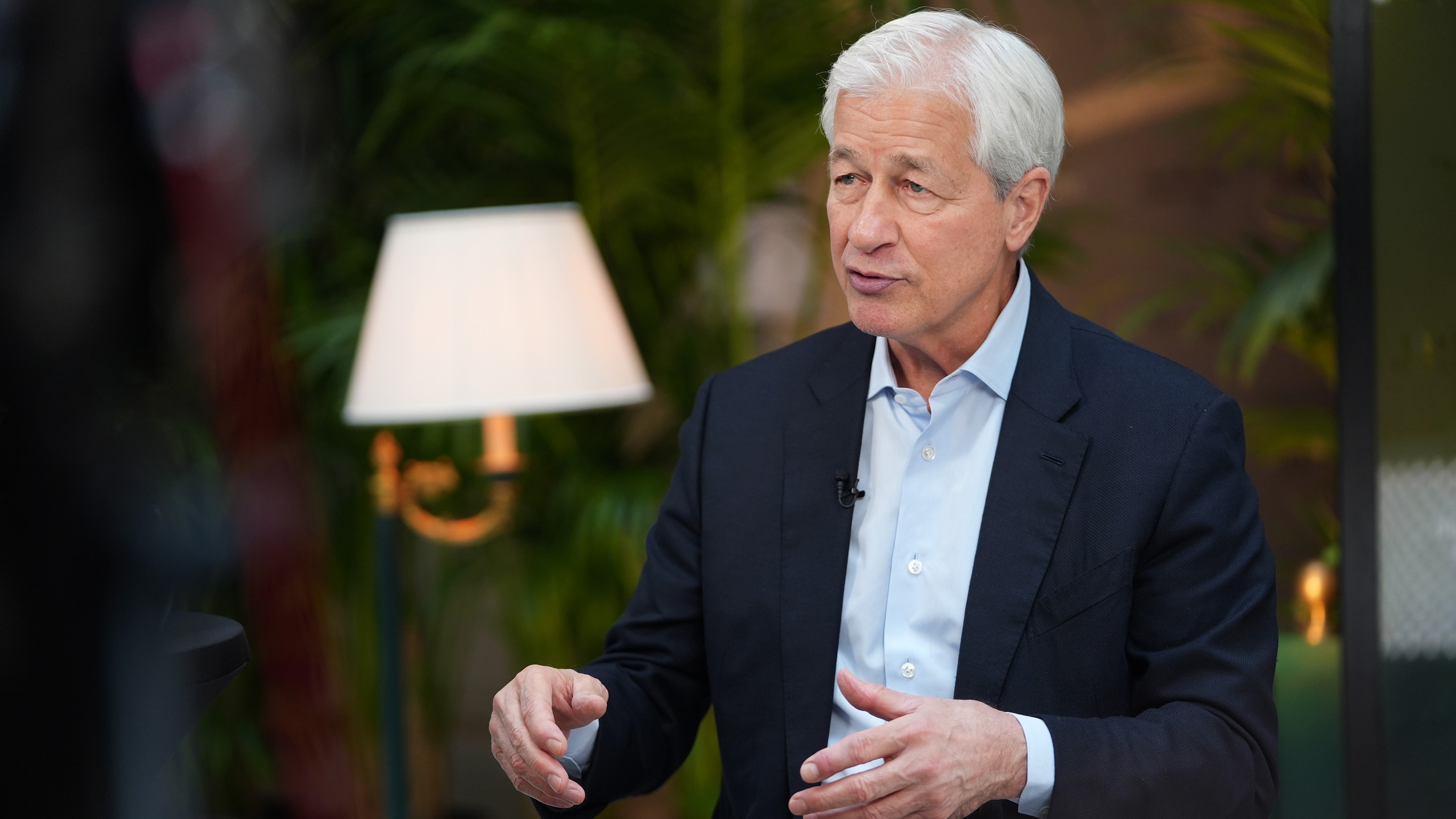 JPMorgan raises expenses outlook as Dimon eyes acquisitions; SocGen’s Krupa vows to press on with restructuring