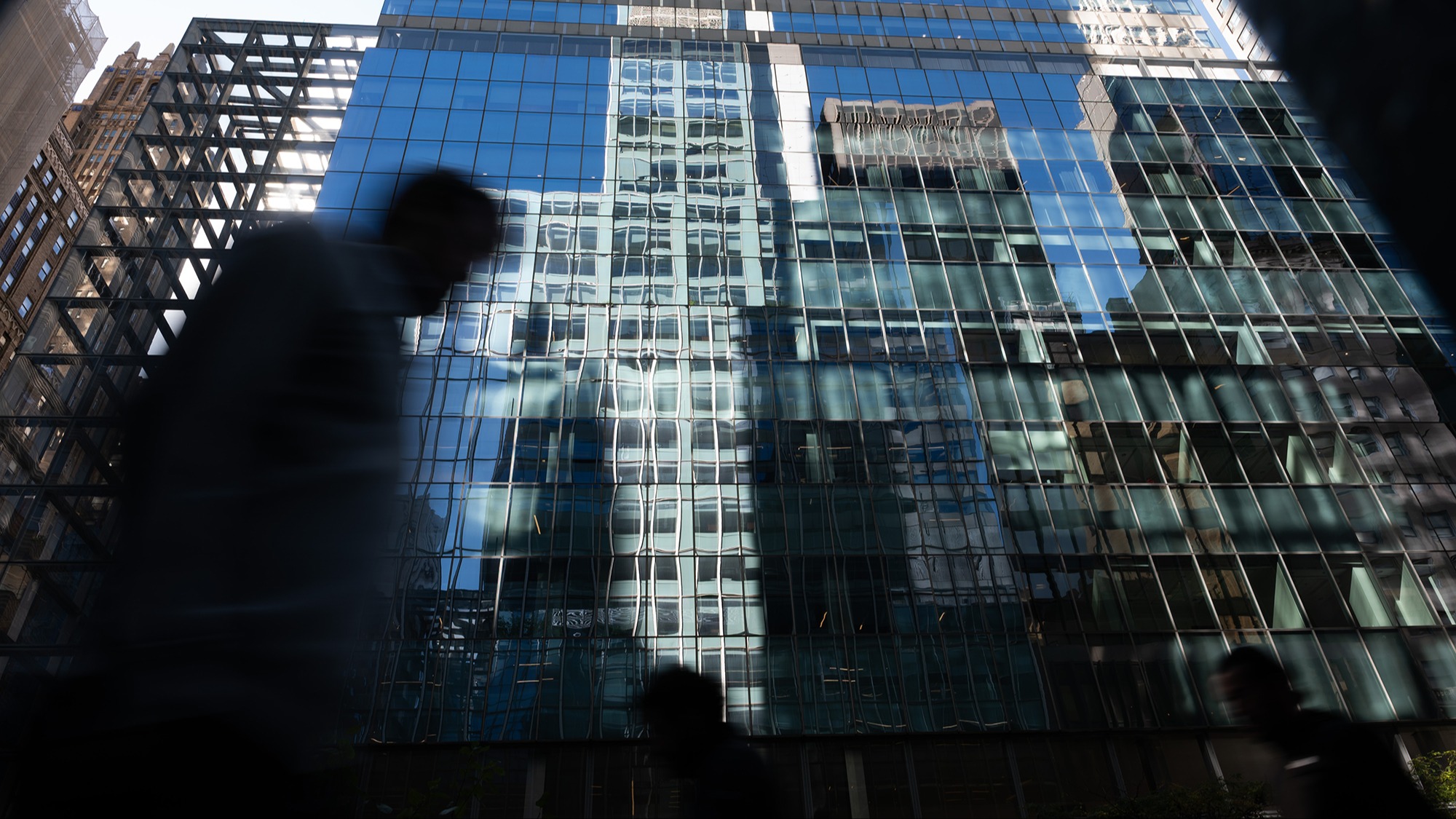 Banks to boost AI deployment to win business, says Robert Walters