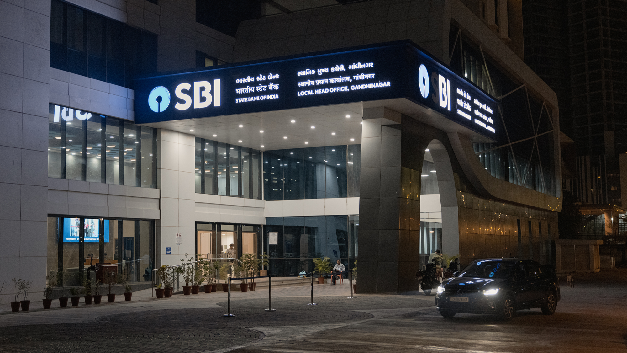 State Bank of India halts new Gulf business over Iran conflict