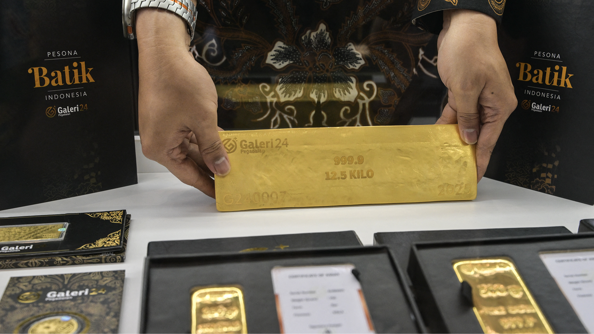 Experts cast doubt on Indonesia's gold banking ambitions - The Banker