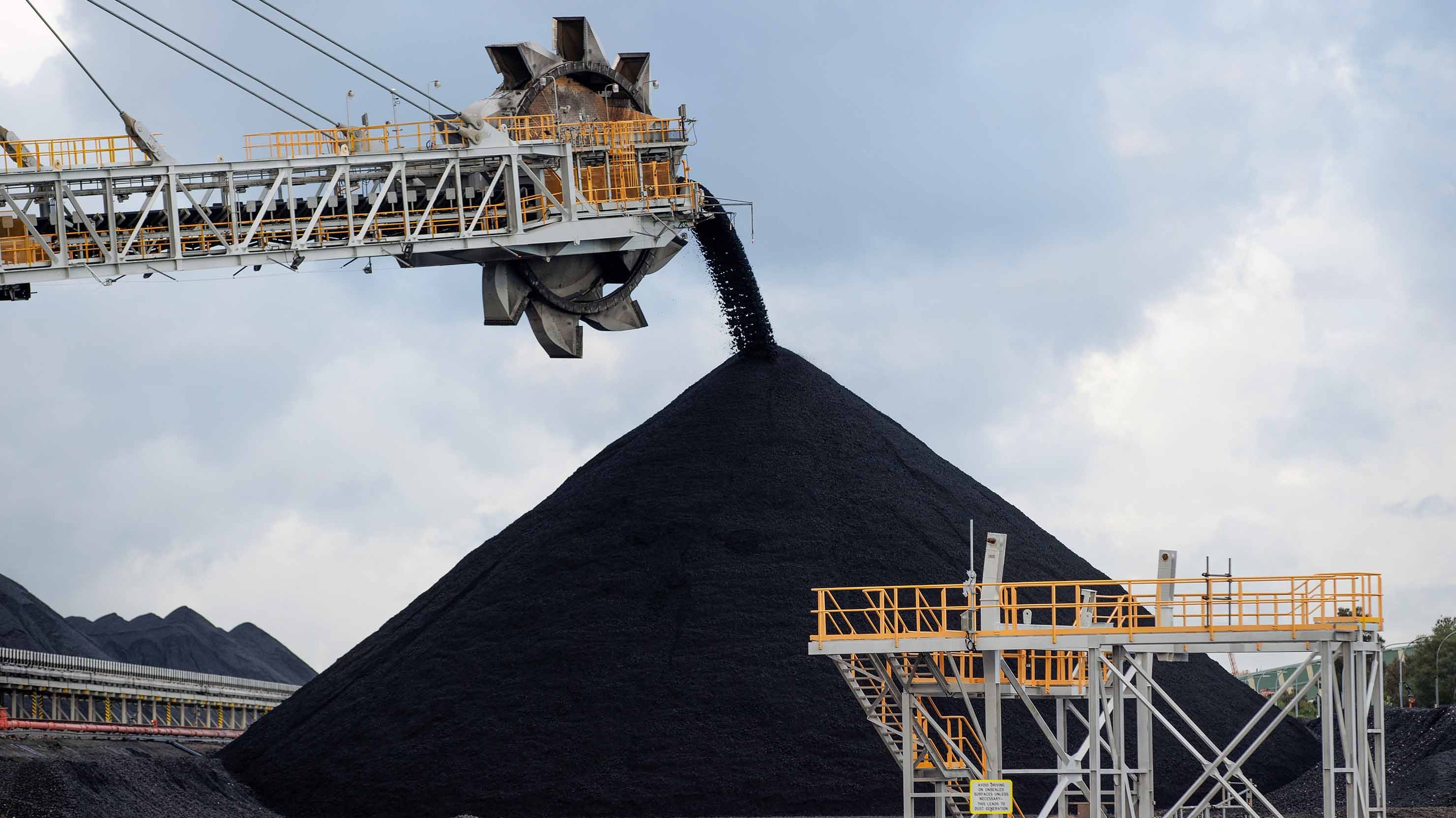 Insurers failing to align underwriting practices with credible climate transition