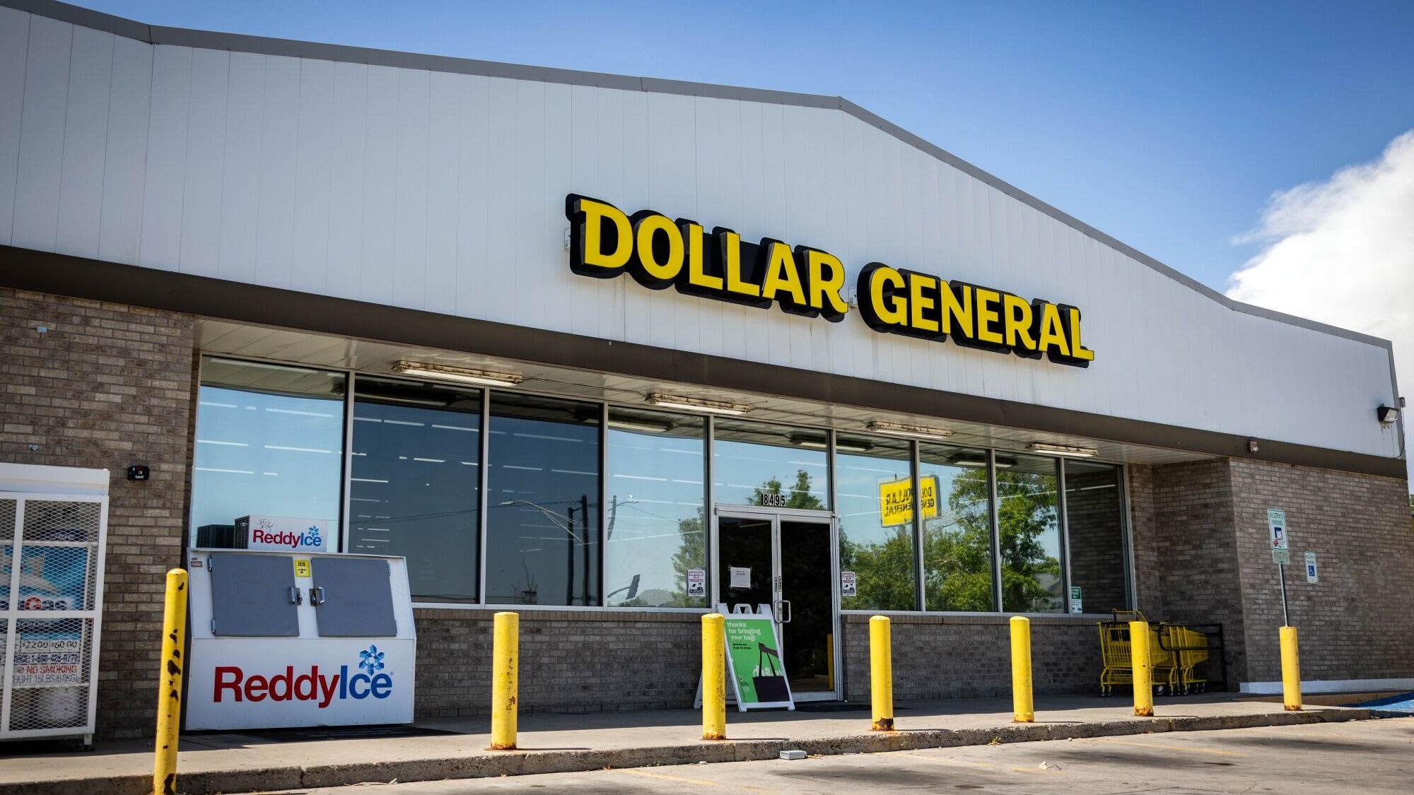 Americans turn to Dollar General as cost pressures squeeze budgets