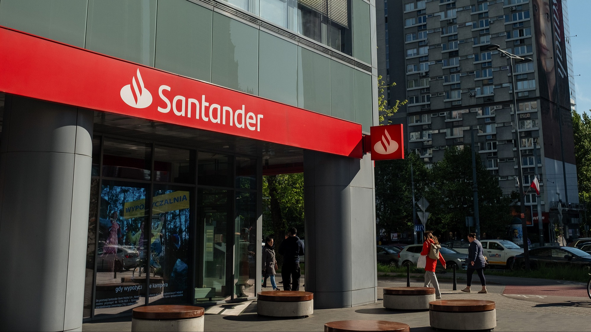 Santander trims stake in Polish unit with $473mn share sale; BoE warns of rising financial stability risks