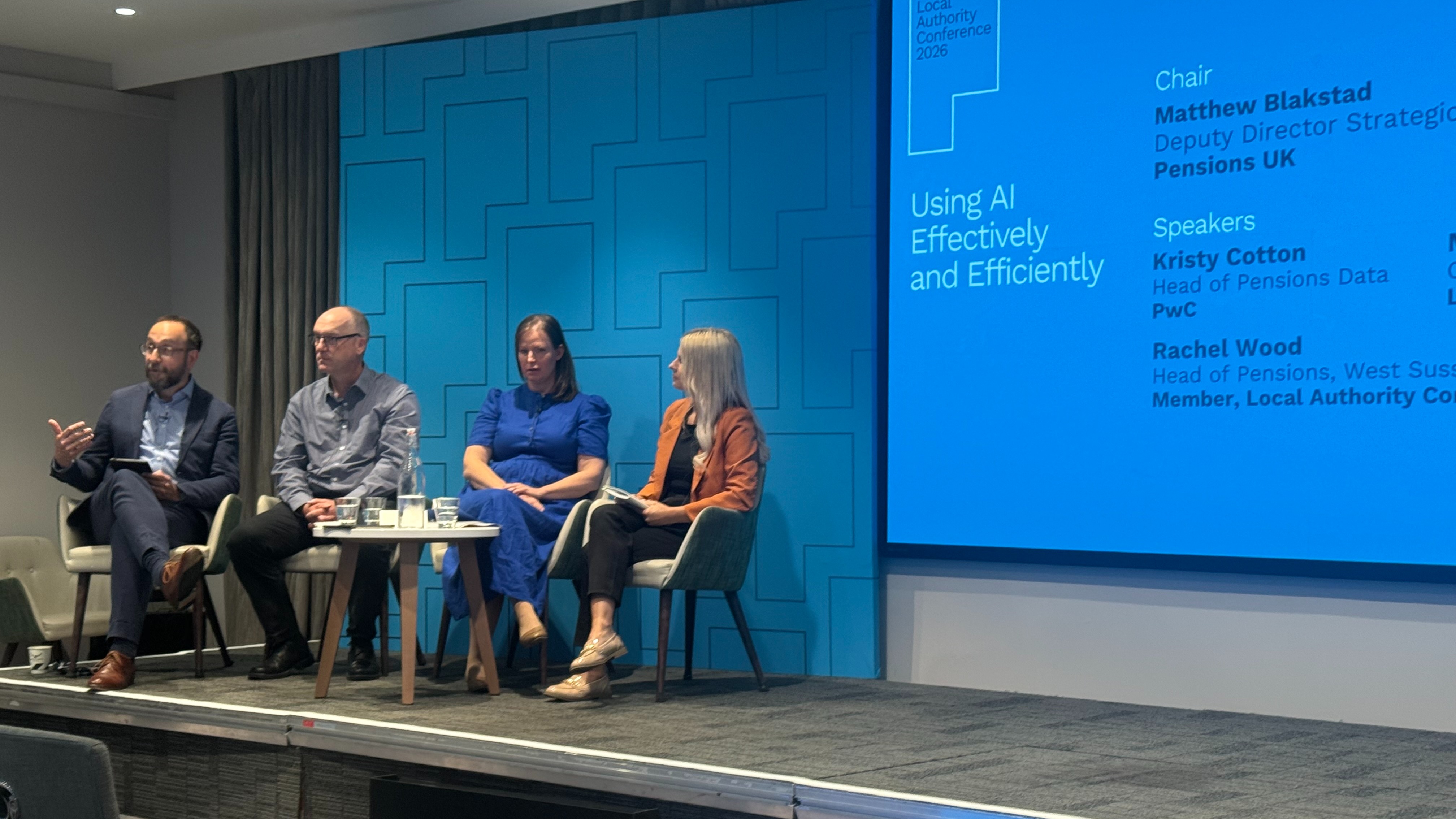 Pensions industry urged to adopt ‘pub fight approach’ to AI