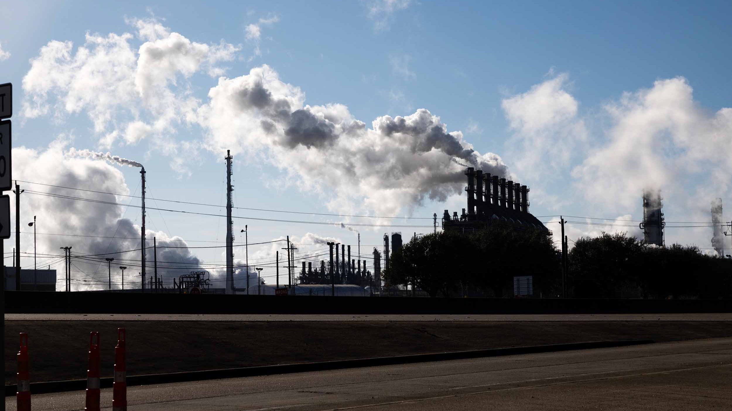 Editor’s note: ExxonMobil is making investors uncomfortable