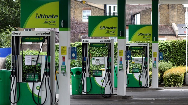 BP slashes debt as it rationalises its portfolio