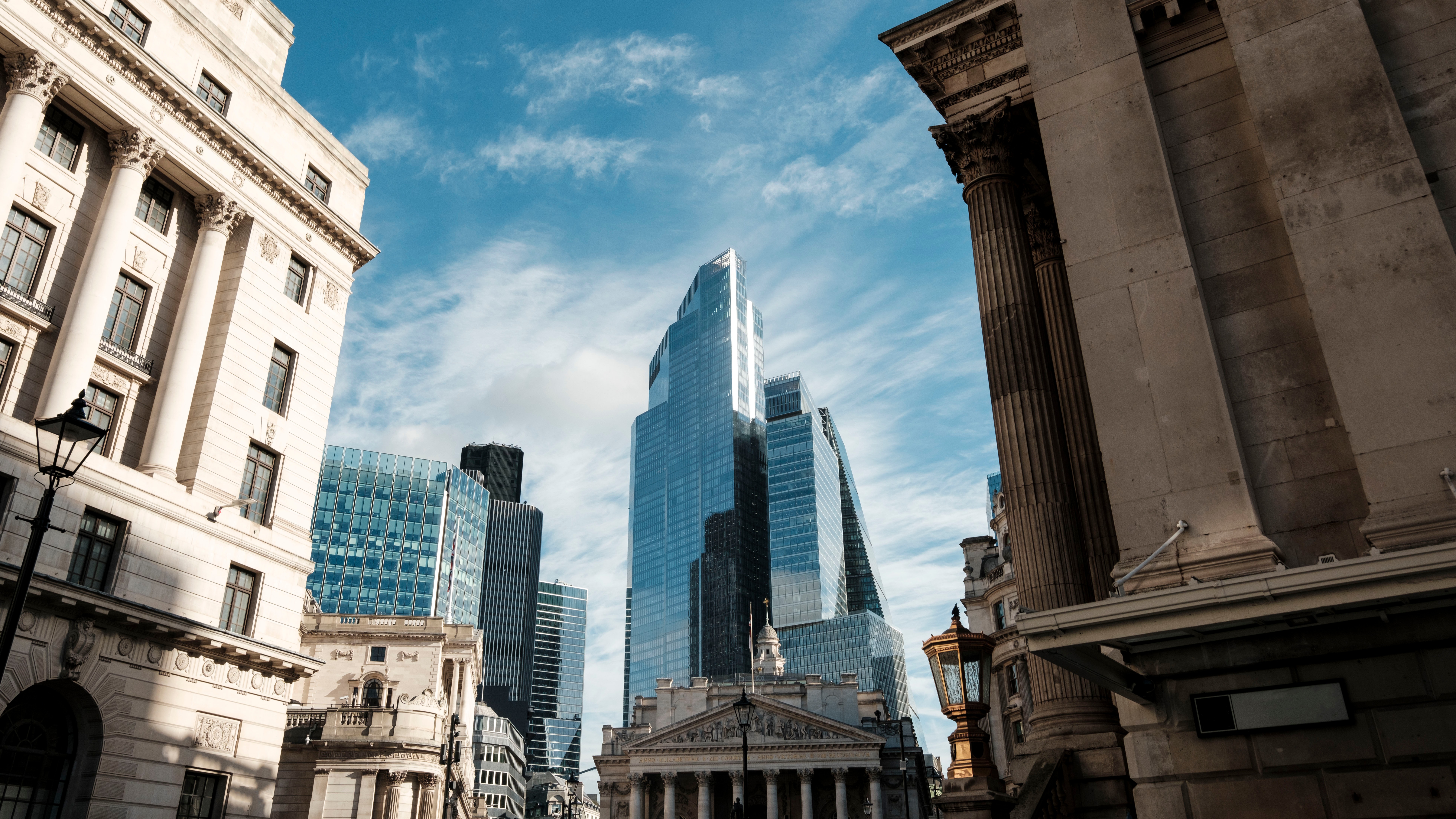 Further digitisation of financial markets could boost UK economy by £33bn, new report says