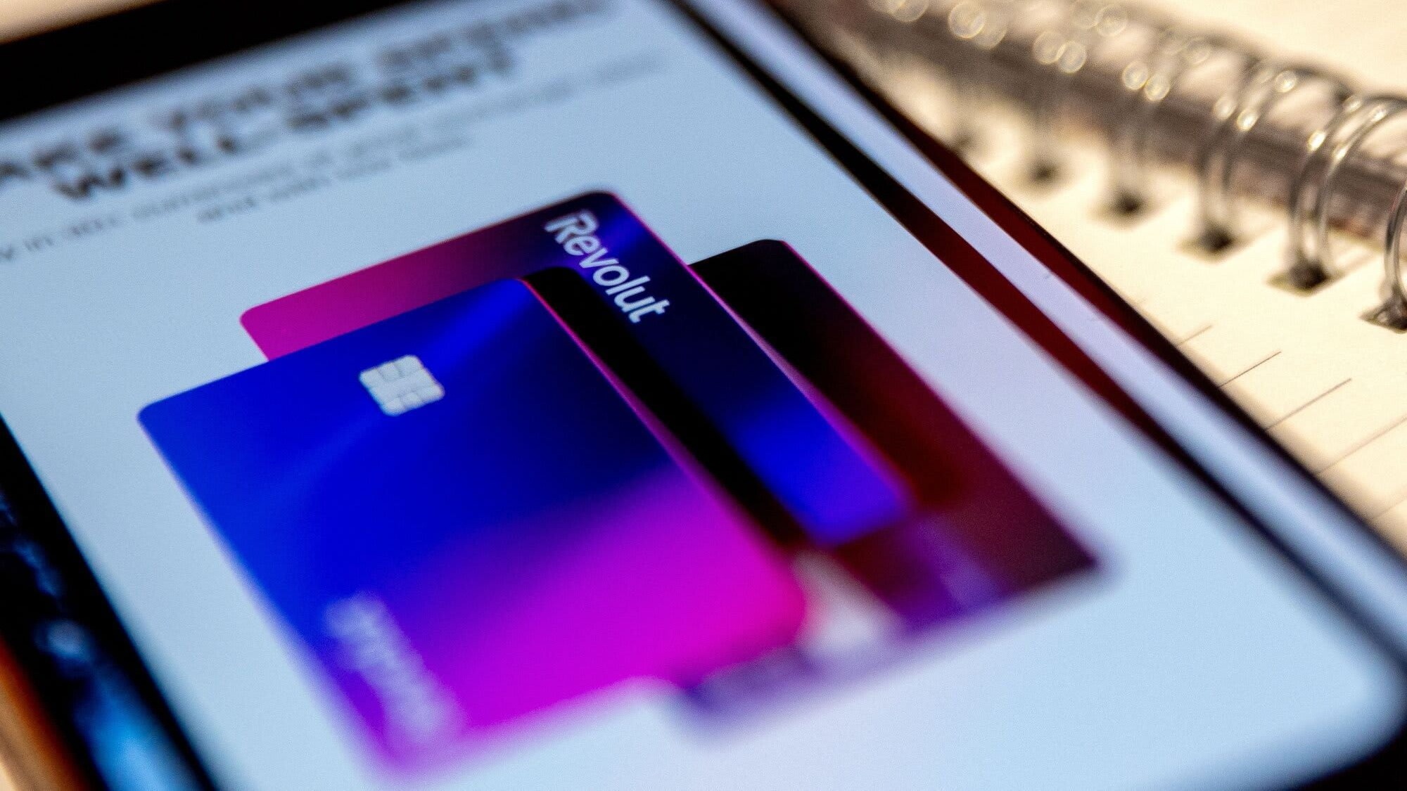 Revolut faces ransom demand over stolen customer data; MPS says an Intesa takeover will not stop BPM and Generali bids