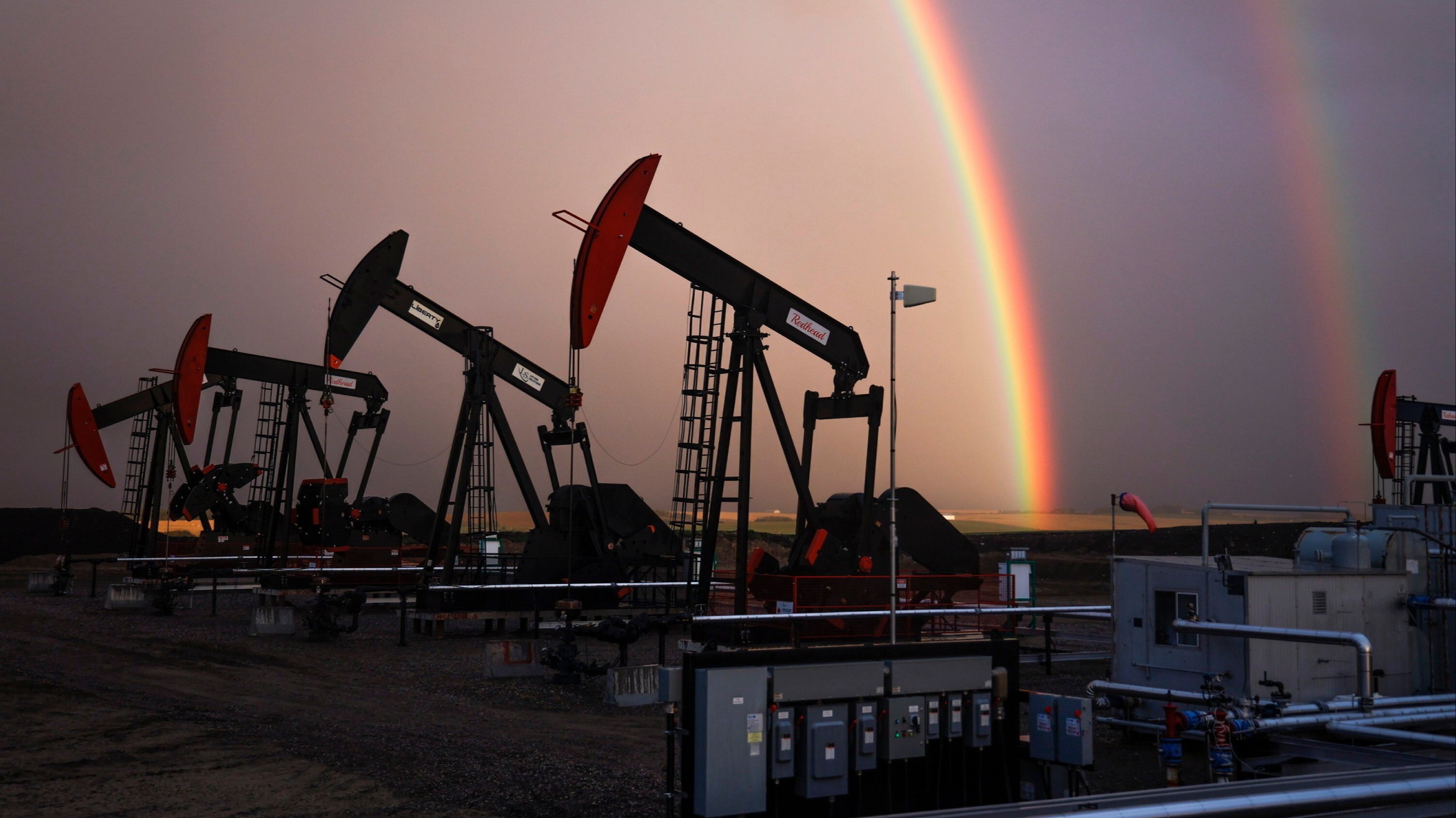 Canada proposes allowing oil and gas companies in green taxonomy