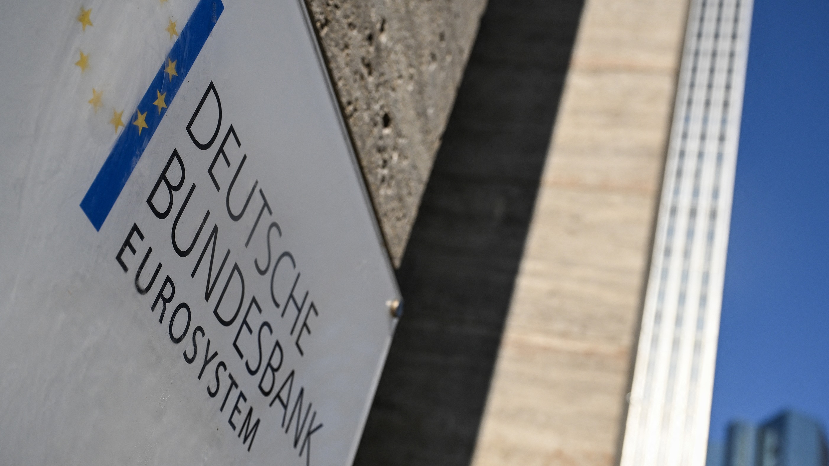 Reg Wrap: Bundesbank warns of rising quantum threat