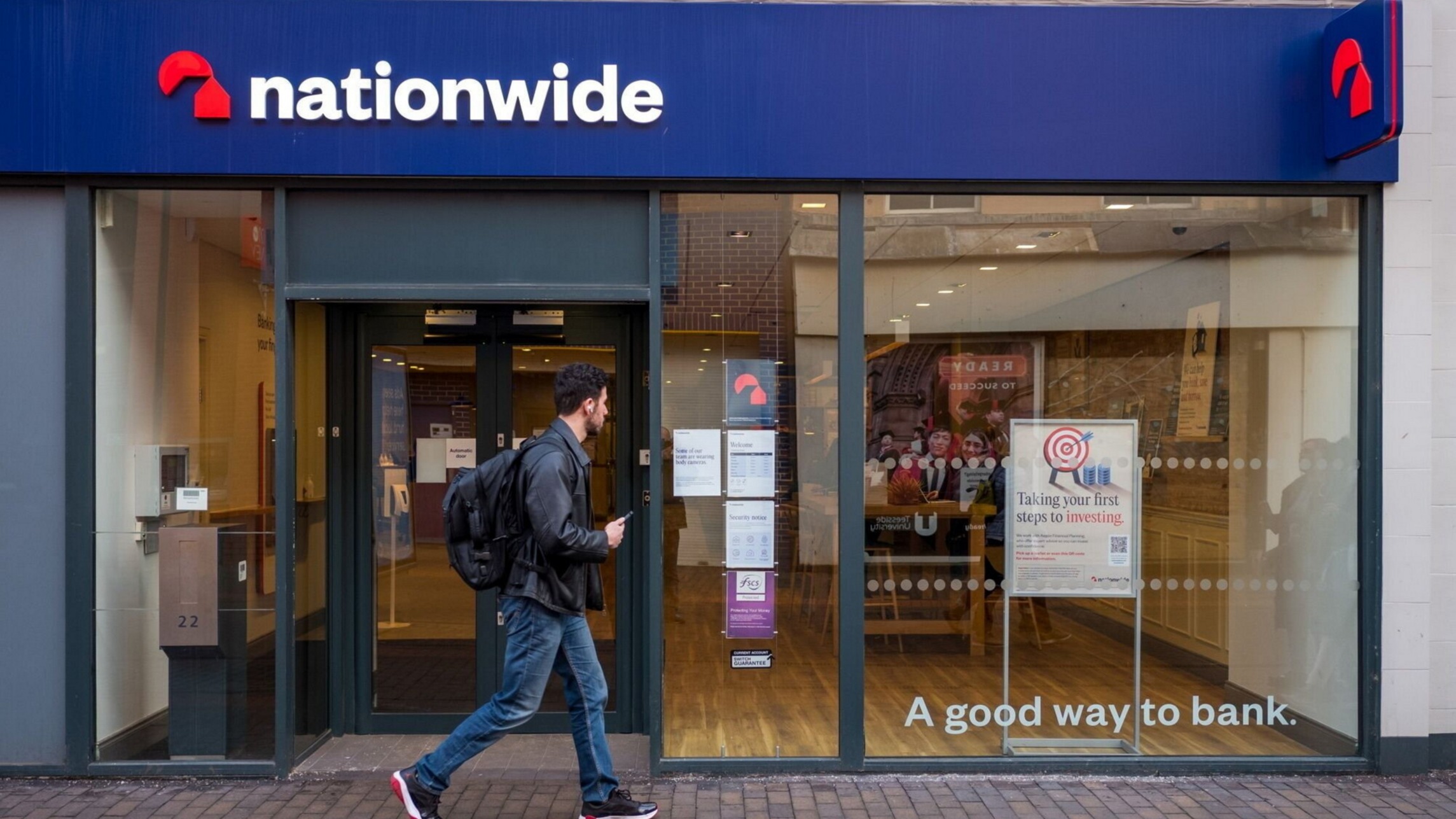 Nationwide net mortgage lending falls by £5bn over past 12 months
