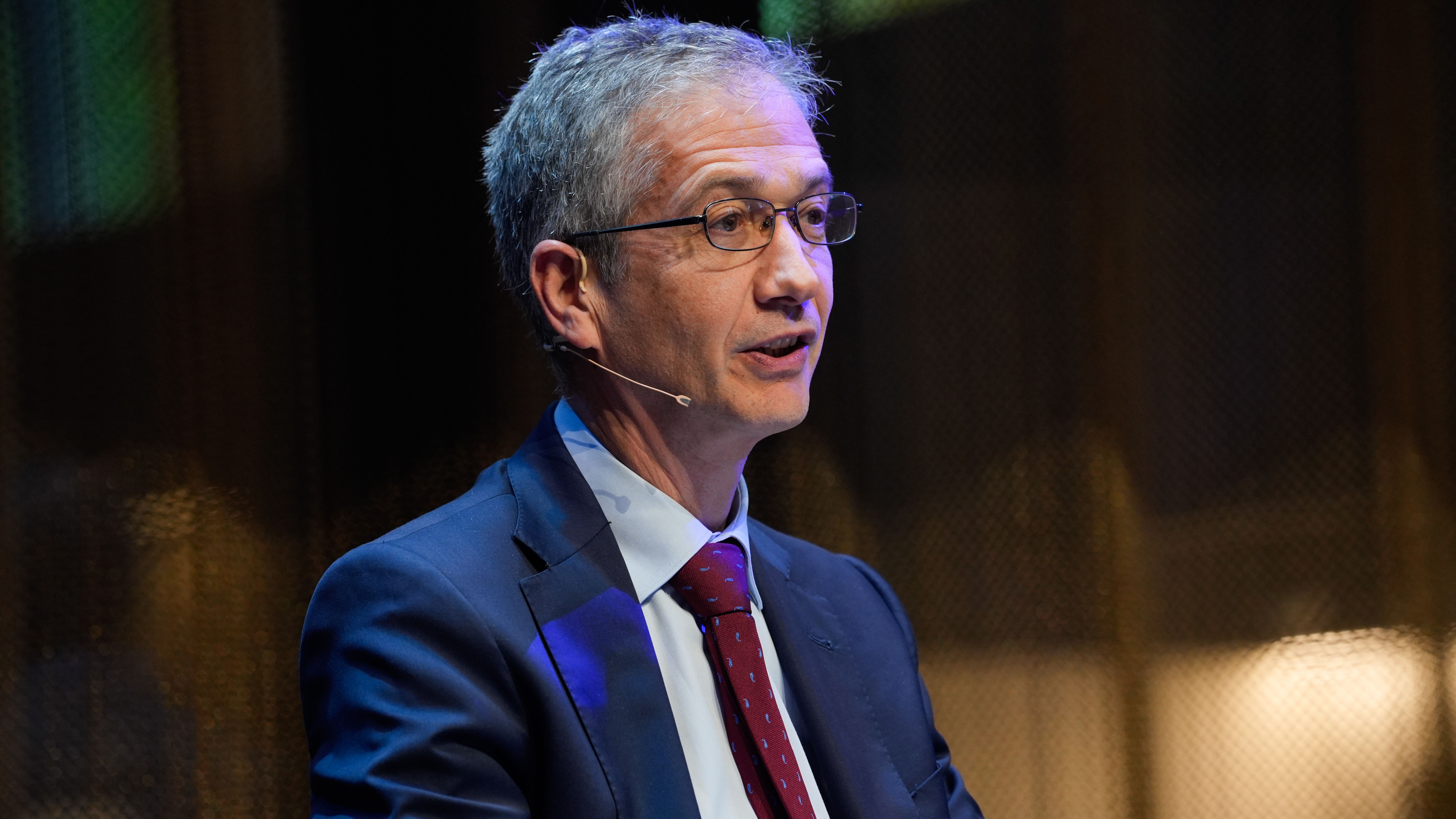 Image for Reg wrap: BIS chief backs prudential simplification, not deregulation