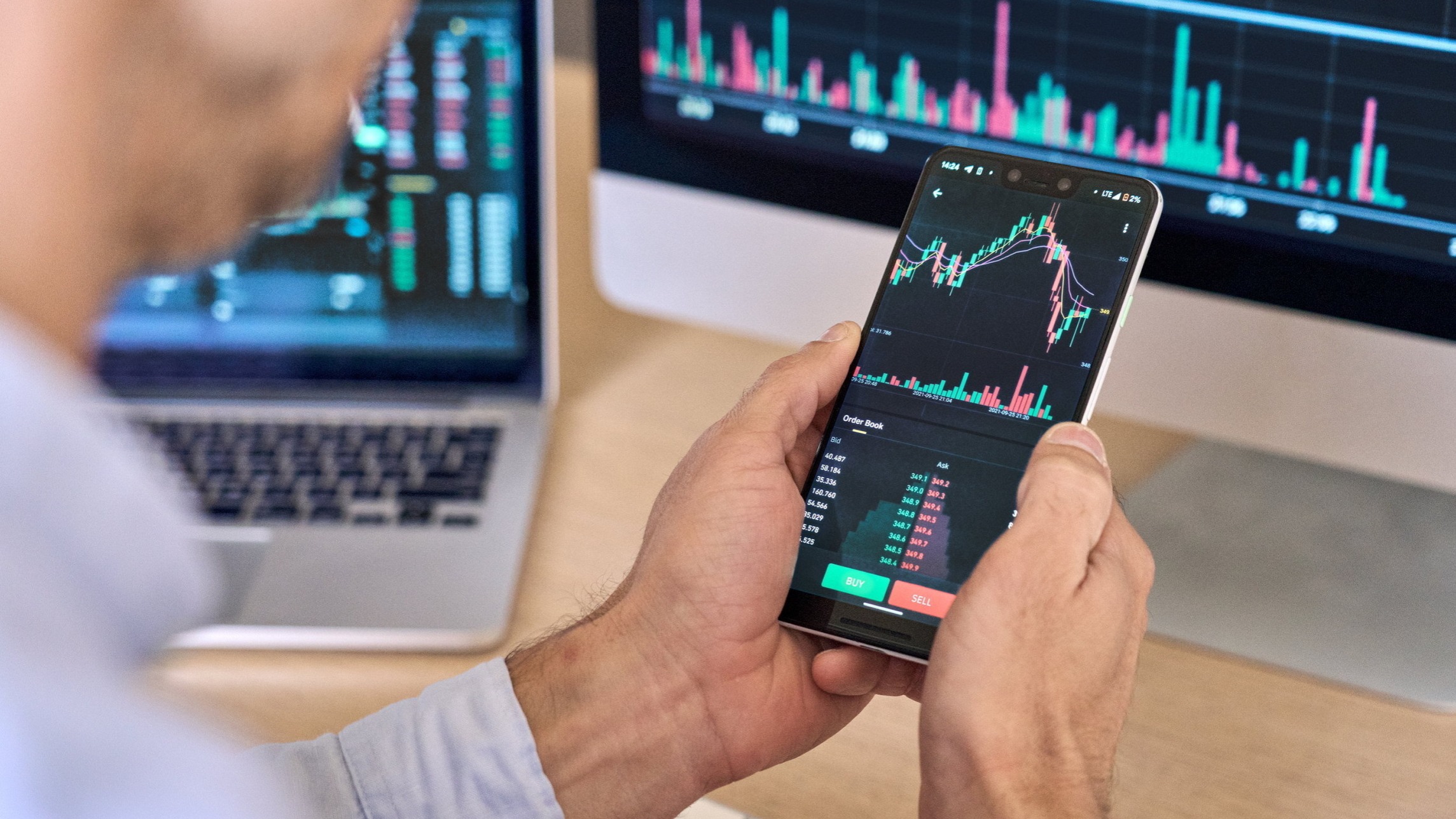 When to sell an underperforming asset