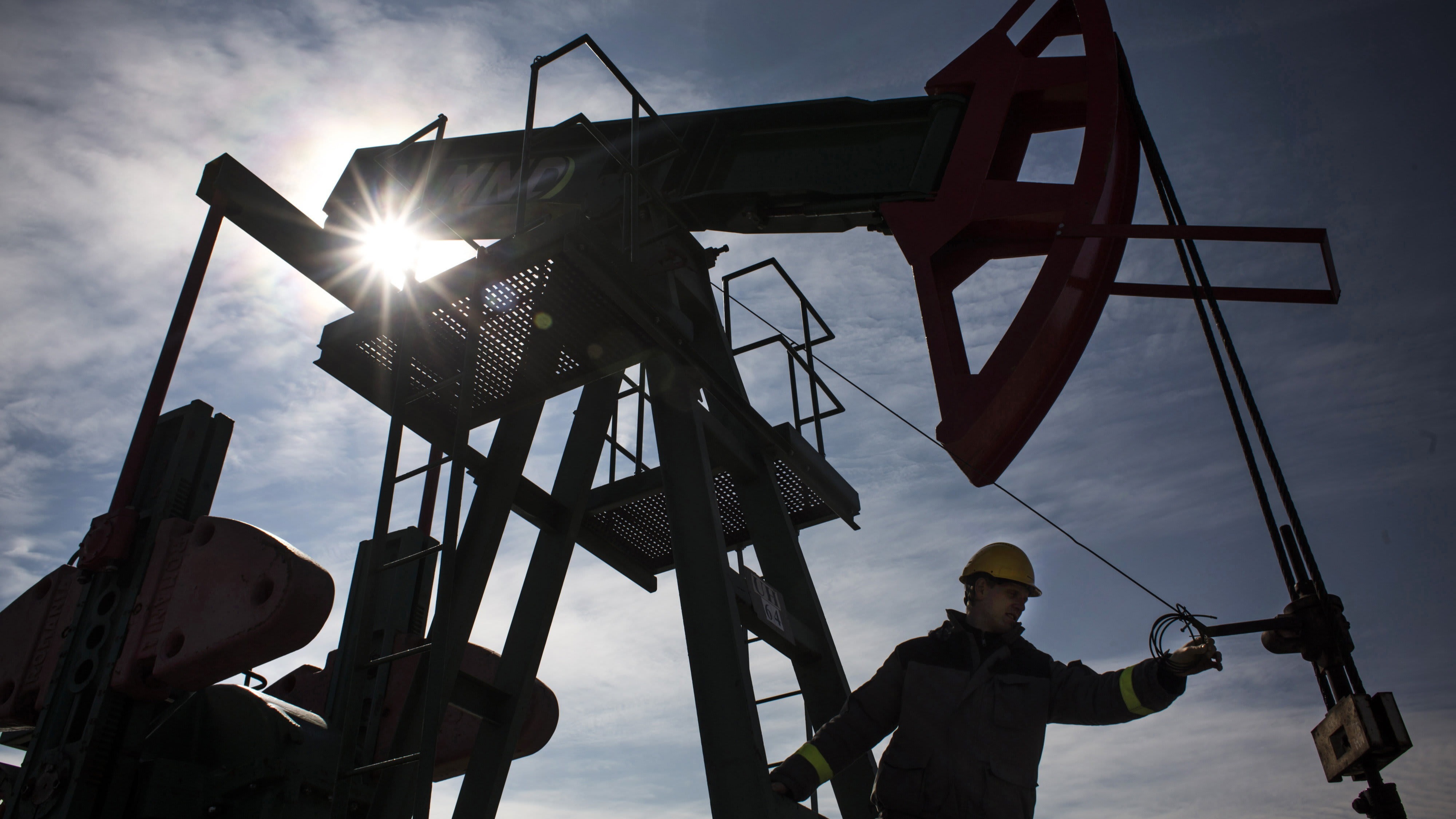 This canny deal leaves investors with a decision to make