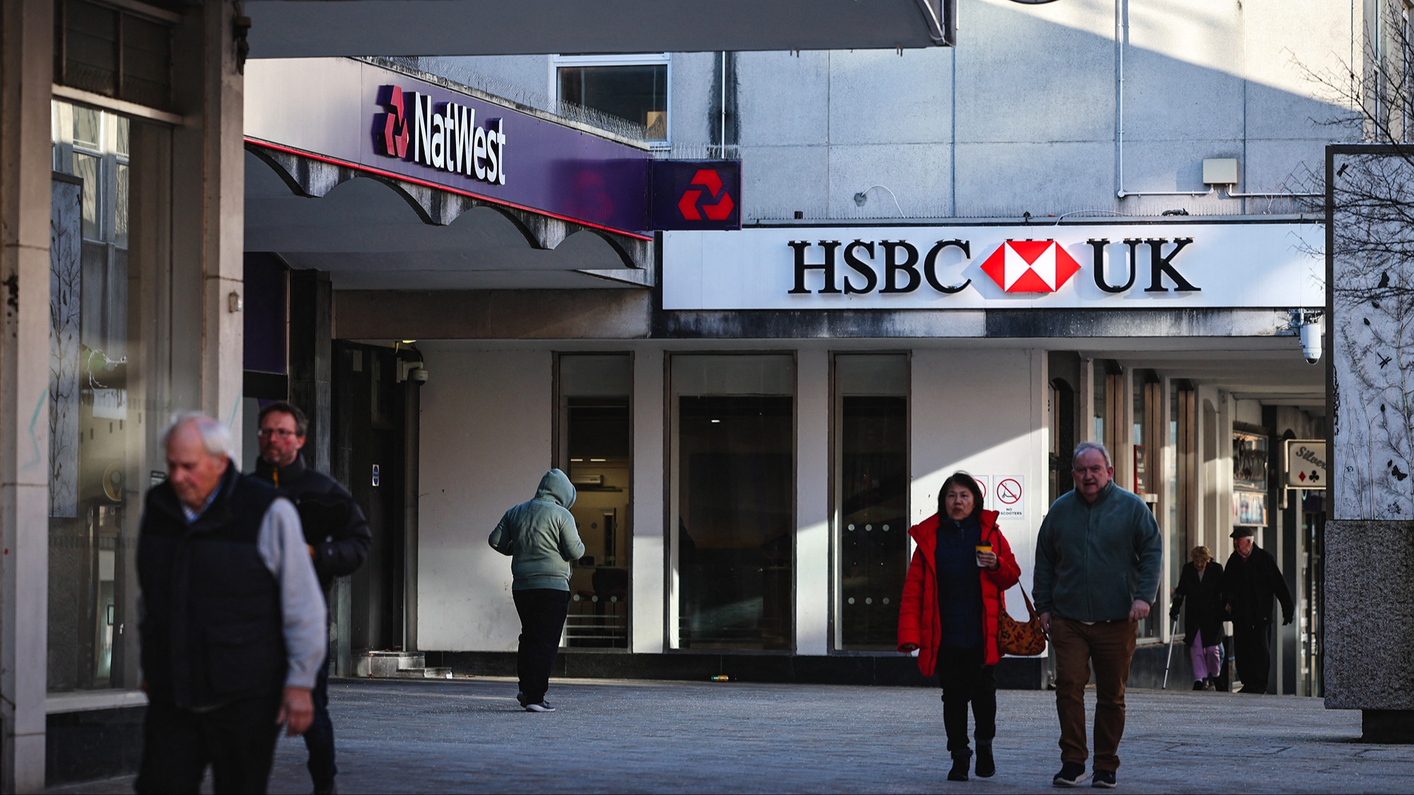 Financial aid for UK bank staff hits £2mn for 2025, says charity