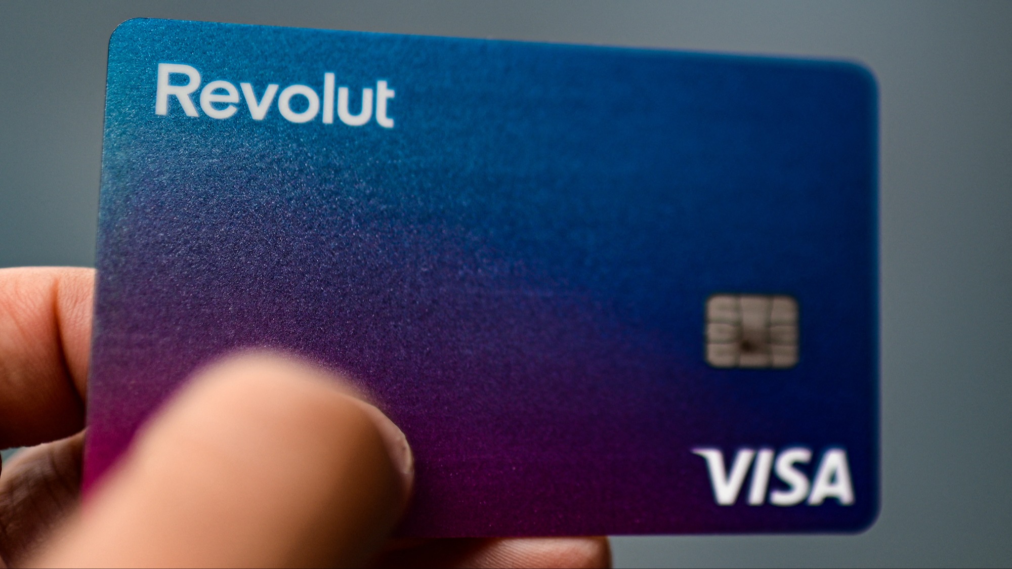Revolut launches first bank outside Europe with Mexico licence; JPMorgan plans hiring push at French private bank