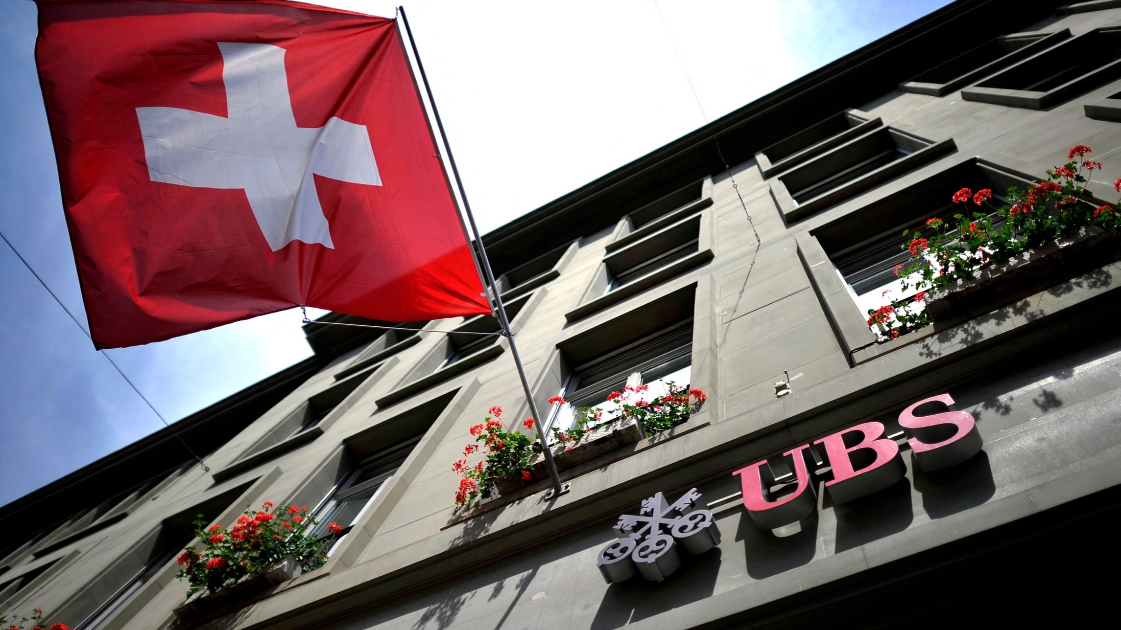 Swiss lawmakers consider new UBS capital rules; FCA’s motor finance bill exceeds £20mn